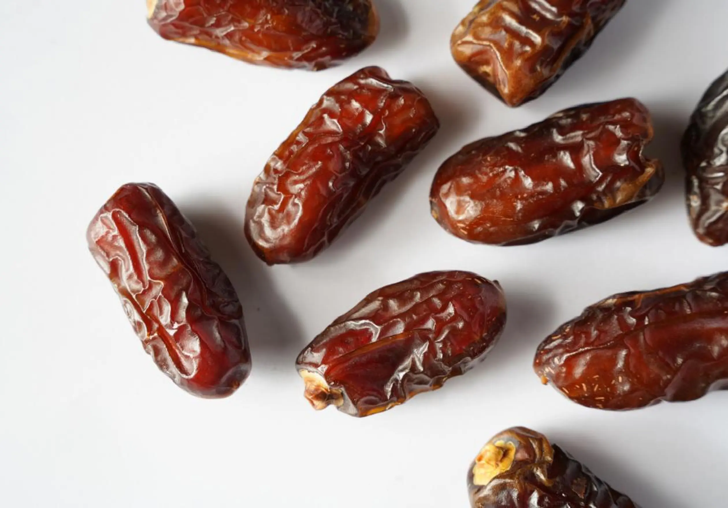 piarom dates